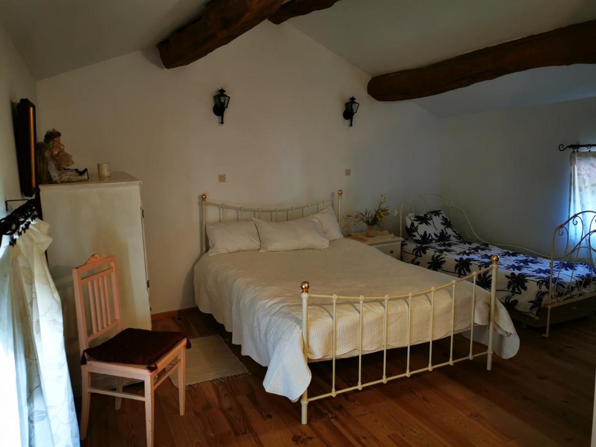 Maisonnette Bourneau المظهر الخارجي الصورة